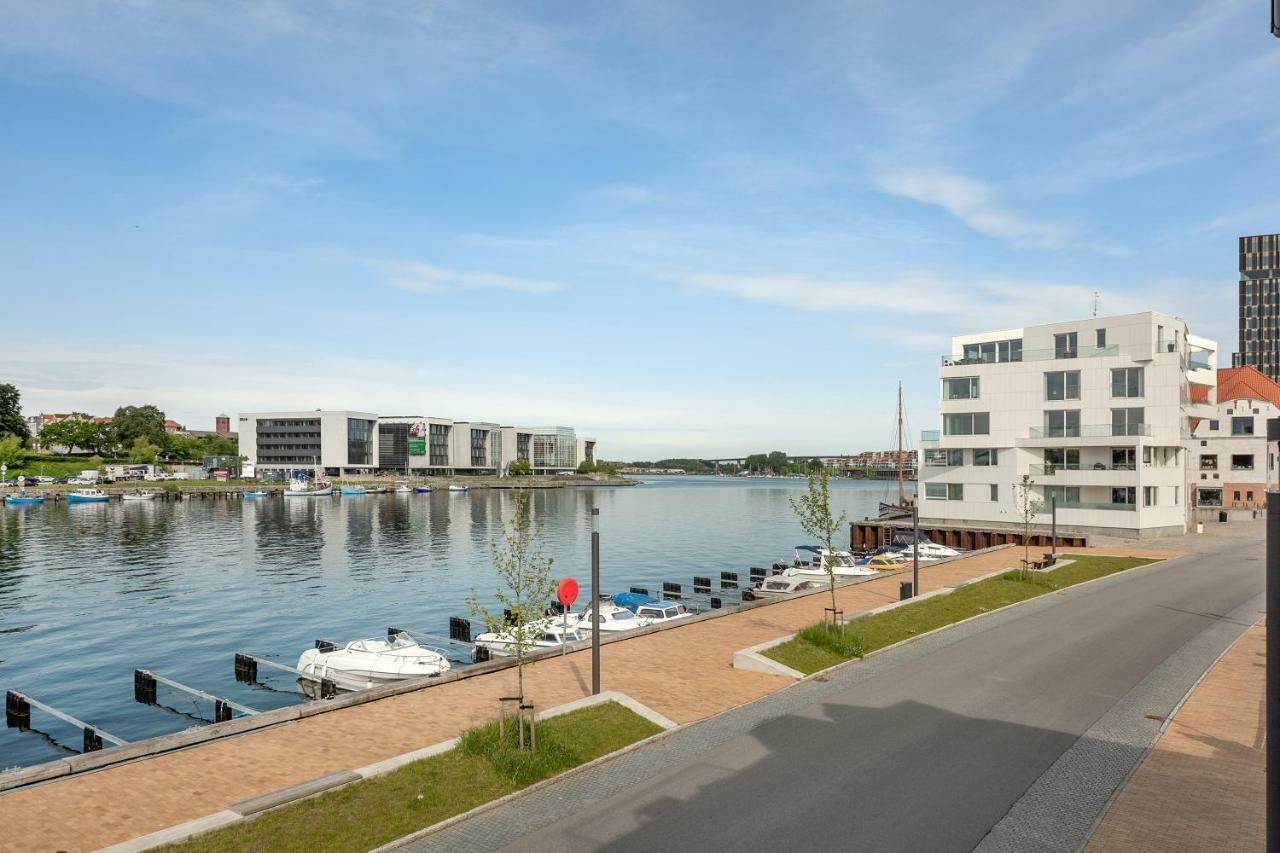 Luxury City Center Harbour Apartment 2 Bedroom Sønderborg Exteriér fotografie