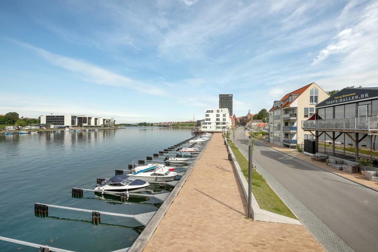 Luxury City Center Harbour Apartment 2 Bedroom Sønderborg Exteriér fotografie