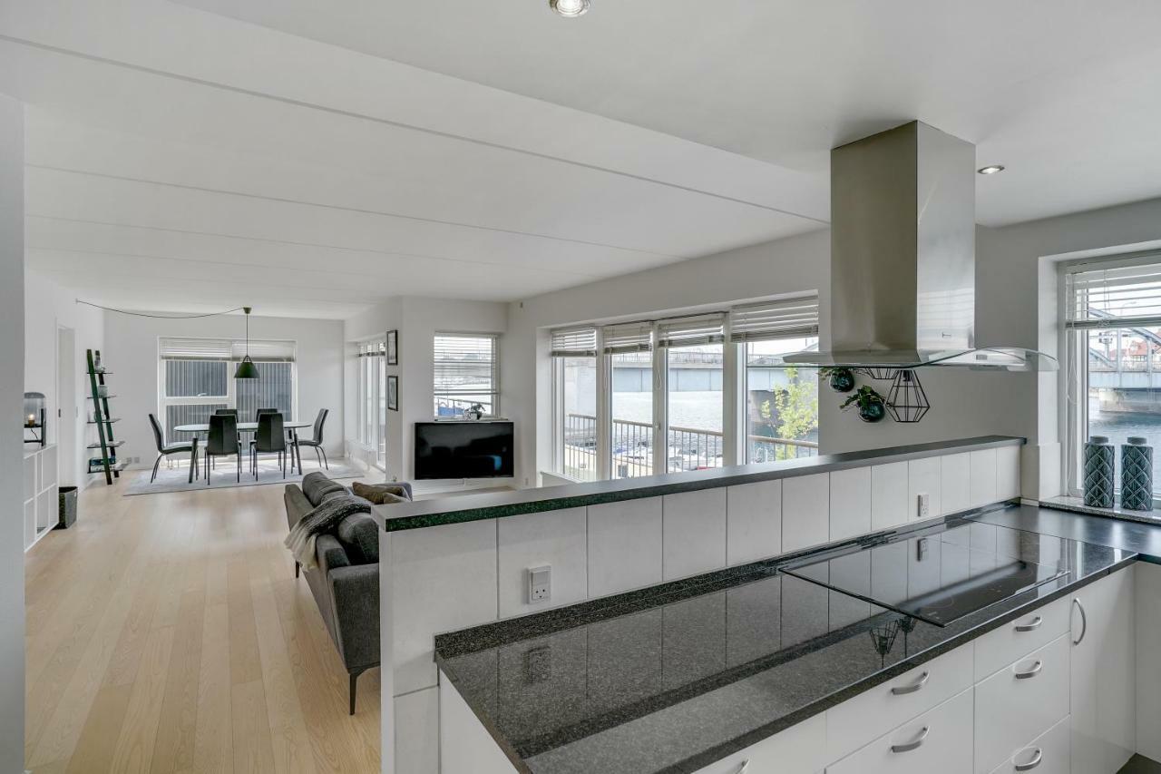 Luxury City Center Harbour Apartment 2 Bedroom Sønderborg Exteriér fotografie