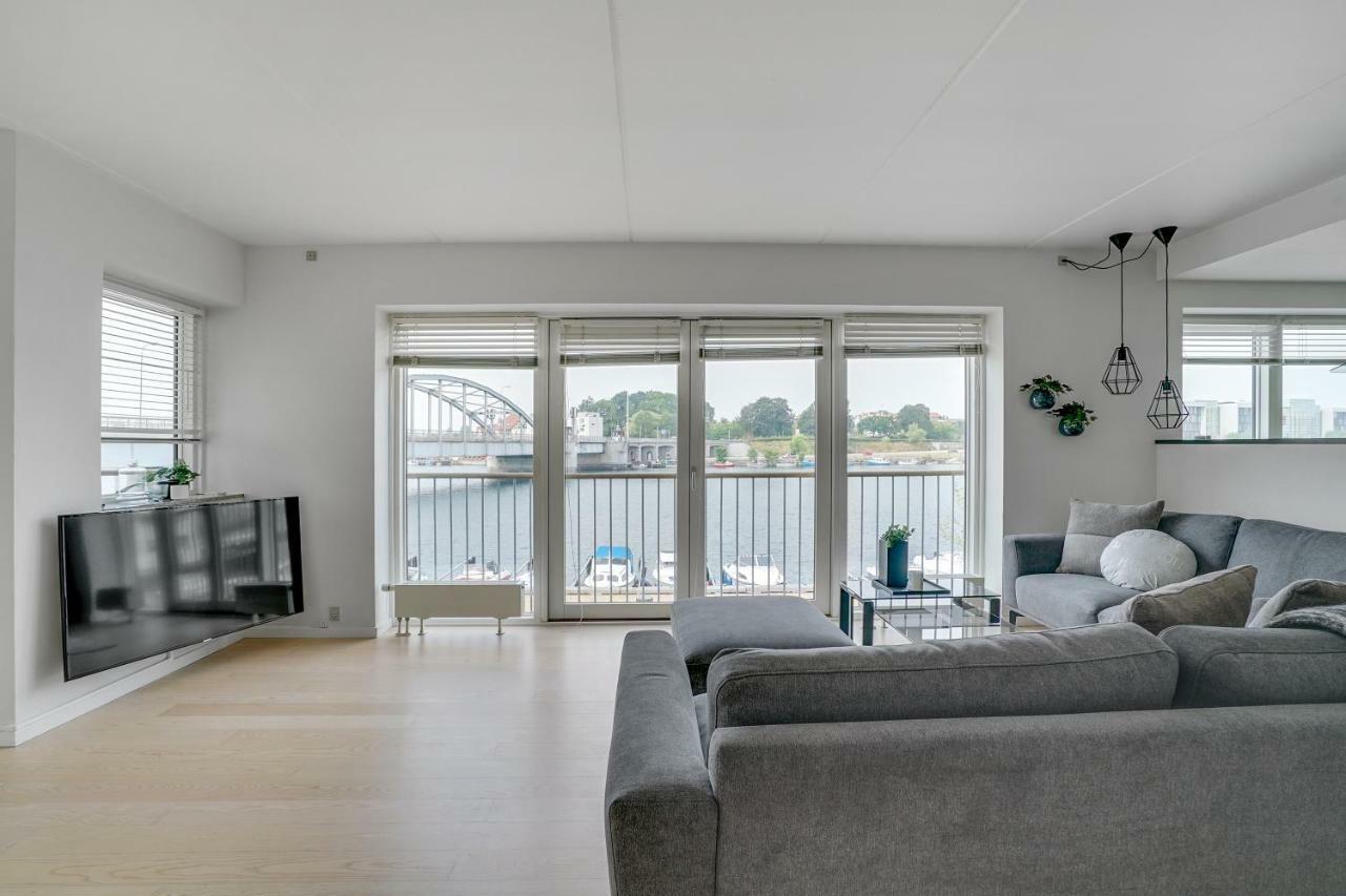 Luxury City Center Harbour Apartment 2 Bedroom Sønderborg Exteriér fotografie
