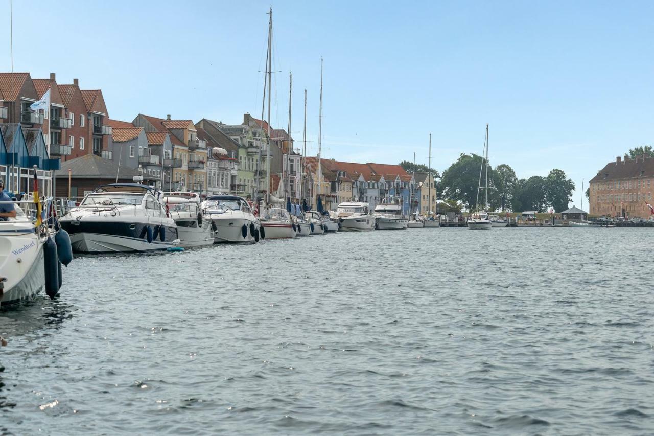 Luxury City Center Harbour Apartment 2 Bedroom Sønderborg Exteriér fotografie